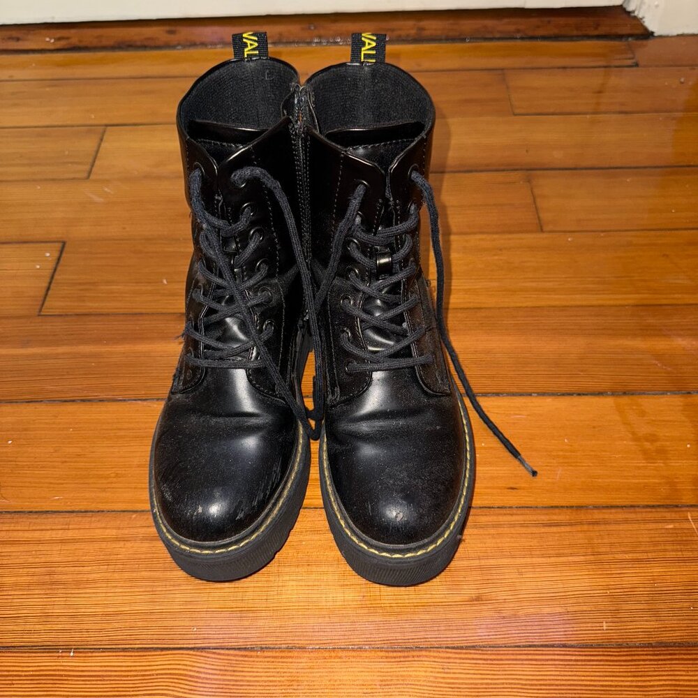 Catwalk Chunky Black Combat Boots – Lace-Up with Side Zips Yellow Stitch Detail